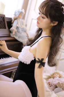 内衣设计师游戏